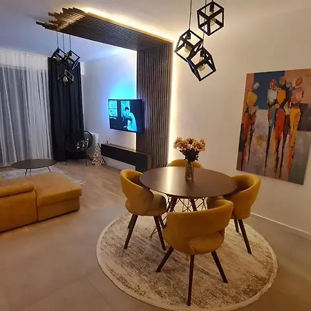 Anika Sweet At Vodno Daire *