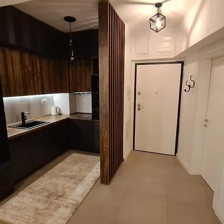 Anika Sweet At Vodno *