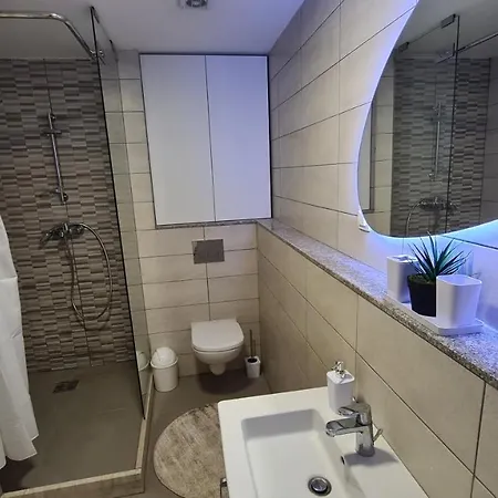 Апартаменти Anika Sweet At Vodno Скоп'є